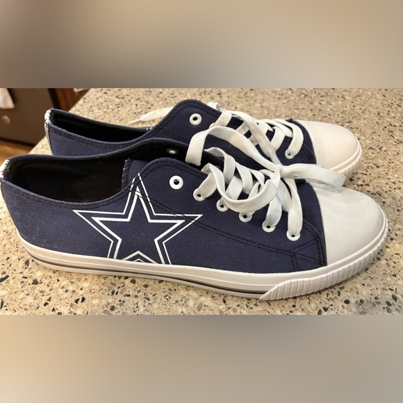 Dallas Cowboys shoes men size 11 - Picture 1 of 4